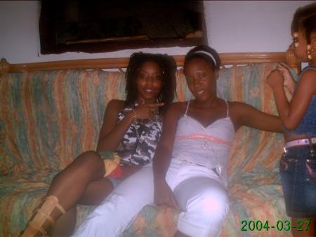 Kell'Sya feat Steph'